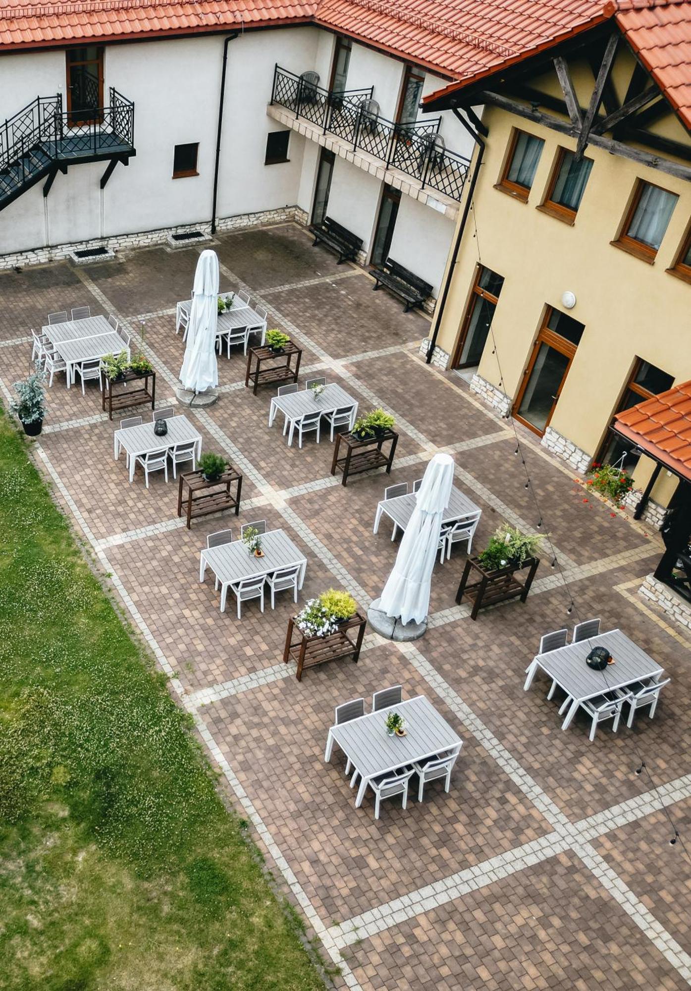 Hotel Pod Figura Ogrodzieniec Exterior photo